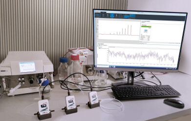 Automated HPLC performance monitoring